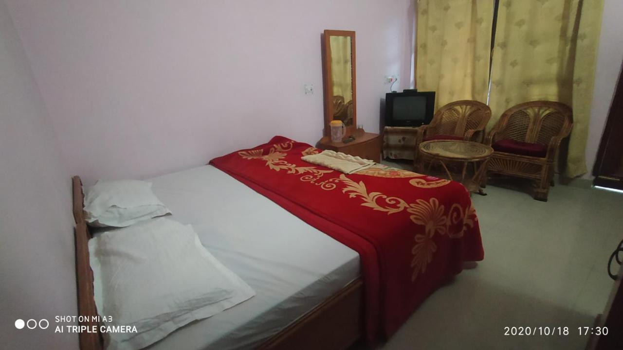 Hotel Himalayan Inn Uttarkāshi Buitenkant foto