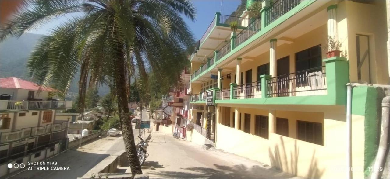 Hotel Himalayan Inn Uttarkāshi Buitenkant foto