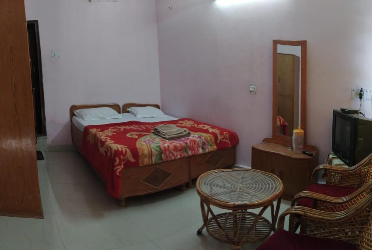 Hotel Himalayan Inn Uttarkāshi Buitenkant foto